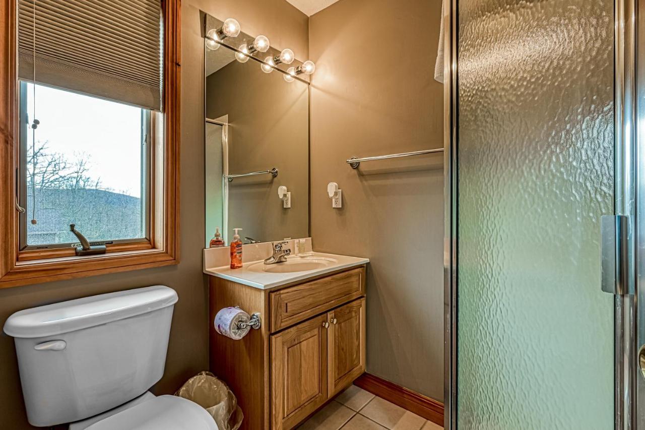 Roze Creek Villa McHenry Exterior foto